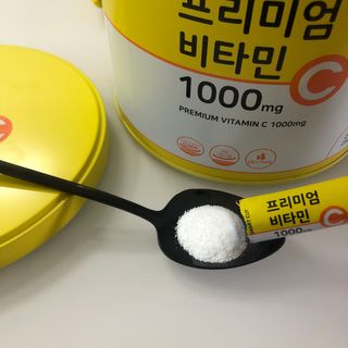 서울약사신협 프리미엄비타민C1000_2.5G x 100포 — 5점을 준 리뷰어가 2021년 1월 올린 사용 사진