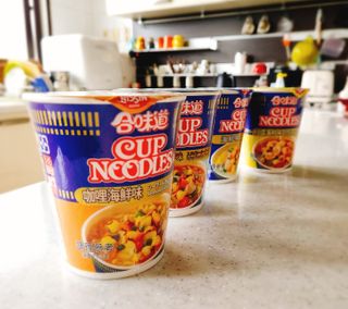 NISSIN 닛신 컵누들  4종 - 씨푸드오리지날, 씨푸드 스파이시, 씨푸드 커리, 씨푸드 XO소스 — 5점을 준 리뷰어가 2022년 5월 올린 사용 사진