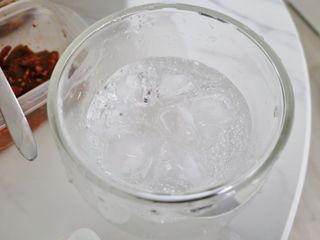 몽베스트 Montbest with Sparkling water Plain 20병 — 5점을 준 리뷰어가 2022년 10월 올린 사용 사진