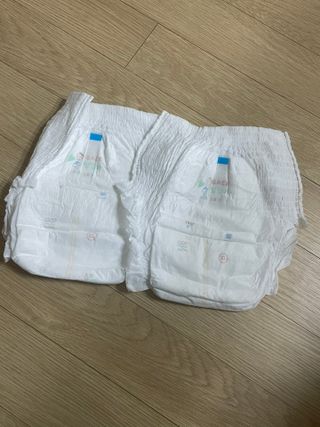 쿠잉 에어드라이  풀커버 팬티기저귀 (L/XL/XXL/XXXL) 1팩 — 5점을 준 리뷰어가 2023년 2월 올린 사용 사진