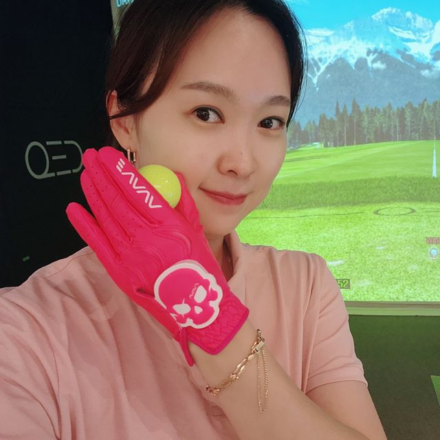 [AVAVE] 어베이브 스컬에디션 칼라 골프장갑 8종 리뷰 사진