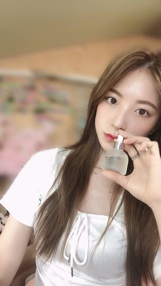 브에노 파리퀸 윌 페이스 오일 — 4점을 준 리뷰어가 2021년 7월 올린 사용 사진