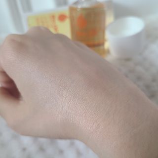 바이오오일 [바이오-오일] 스킨케어 오일 내추럴 60ml — 4.5점을 준 리뷰어가 2021년 6월 올린 사용 사진