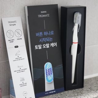 트로마츠 심플 미세전류 칫솔 — 5점을 준 리뷰어가 2022년 5월 올린 사용 사진