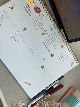 리훈 곰부 체크리스트+ 곰부 리무버블스티커 1장 — 5점을 준 리뷰어가 2021년 5월 올린 사용 사진