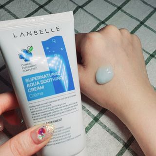 랑벨 수퍼내츄럴 아쿠아 수딩 크림 100ml — 5점을 준 리뷰어가 2022년 5월 올린 사용 사진