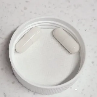 프리마인 성큼다가온 봄, 이너뷰티를 챙겨야 피부도 화사하게, 컨디션도 활기차게. 흡수율을 높인 고효율 비타민. — 5점을 준 리뷰어가 2022년 8월 올린 사용 사진
