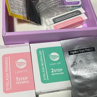피비에스코리아 [오마이셀프] 셀프 속눈썹펌 키트 뷰러펌 파마 세트 — 4.5점을 준 리뷰어가 2021년 11월 올린 사용 사진
