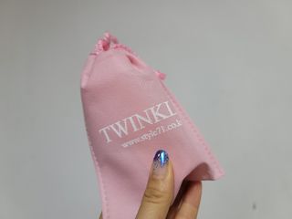 트윙클라 안티링클 샤이닝 멀티밤 — 5점을 준 리뷰어가 2022년 7월 올린 사용 사진