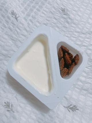 매일바이오 토핑요거트 — 5점을 준 리뷰어가 2021년 5월 올린 사용 사진