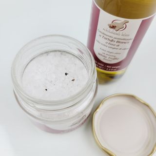 [딜리셔스코드] 타르투피 알레산드로 로시 트러플 소금 100g +트러플 오일 100ml set — 5점을 준 리뷰어가 2022년 5월 올린 사용 사진