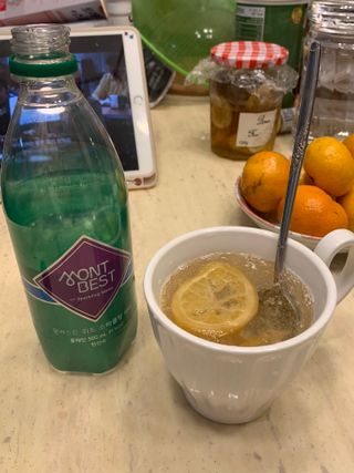 몽베스트 Montbest with Sparkling water Plain 20병 — 5점을 준 리뷰어가 2021년 11월 올린 사용 사진