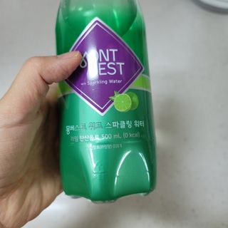몽베스트 Montbest with Sparkling water Lime20병 — 5점을 준 리뷰어가 2021년 10월 올린 사용 사진