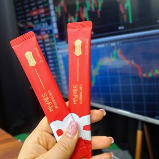 디오르 버닝레드 — 4점을 준 리뷰어가 2022년 2월 올린 사용 사진