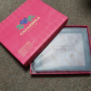 카카오 본연의 색을 간직하고있는 루비초콜릿과 블루베리의 만남, 카카올라 루비베리요거트생초콜릿 — 5점을 준 리뷰어가 2021년 10월 올린 사용 사진