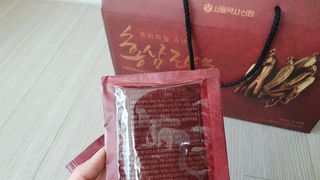 서울약사신협_프리미엄 6년근 홍삼진액_70mlx30포 — 5점을 준 리뷰어가 2021년 3월 올린 사용 사진