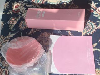 [유니프] 헤어 샤이니 핑크 컬러 트리트먼트240g — 4점을 준 리뷰어가 2023년 11월 올린 사용 사진