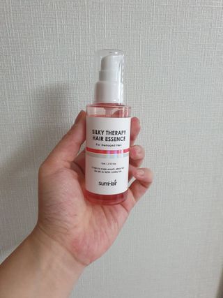 썸헤어 / SUMHAIR 썸헤어 실키 테라피 헤어 에센스 — 5점을 준 리뷰어가 2021년 5월 올린 사용 사진