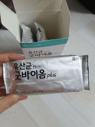 프리마인 유산균 국가지정연구소 선정, 살아있는 생유산균 200억 마리의 힘. 유산균n굿바이옴플러스 — 5점을 준 리뷰어가 2021년 9월 올린 사용 사진