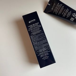 아이앤립 / EYENLIP 아이앤립 루센트 비비크림 2 Color — 4.5점을 준 리뷰어가 2021년 6월 올린 사용 사진
