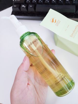 스킨큐어 산다화 순한 클렌징 동백 오일 200ml — 5점을 준 리뷰어가 2023년 3월 올린 사용 사진
