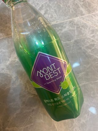 몽베스트 Montbest with Sparkling water Lime20병 — 5점을 준 리뷰어가 2022년 5월 올린 사용 사진