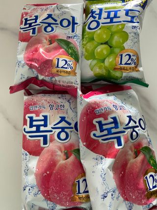 청포도캔디 복숭아캔디 — 5점을 준 리뷰어가 2022년 11월 올린 사용 사진