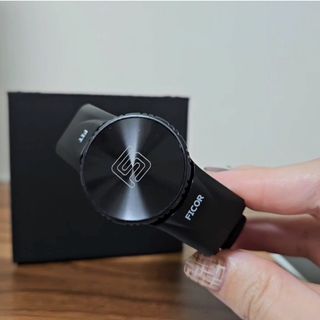 FDA승인 특허받은 손목 보호대 피코밴드 핏 2023 신제품 — 5점을 준 리뷰어가 2023년 11월 올린 사용 사진