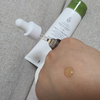 마리엔메이 센서티브 수딩 젤 크림 + 어성초 티트리 추출물 세럼 + 어성초 티트리 모공 클렌징 폼 — 5점을 준 리뷰어가 2021년 9월 올린 사용 사진