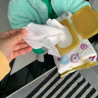 킨도 아기 물티슈 골드 일반형 — 5점을 준 리뷰어가 2021년 4월 올린 사용 사진