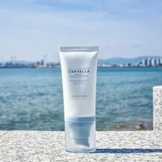 [스킨1004] 마다가스카르 센텔라 히알루-시카 워터핏 선세럼 50ml — 5점을 준 리뷰어가 2024년 5월 올린 사용 사진