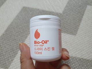 바이오오일 [바이오-오일] 드라이 스킨 젤 100ml — 4점을 준 리뷰어가 2021년 12월 올린 사용 사진