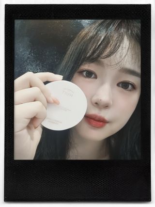 위뜨 글로시 레이어 쿠션 — 4점을 준 리뷰어가 2022년 6월 올린 사용 사진