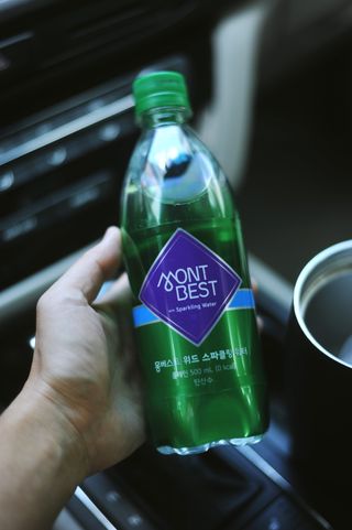 몽베스트 Montbest with Sparkling water Plain 20병 — 5점을 준 리뷰어가 2022년 9월 올린 사용 사진