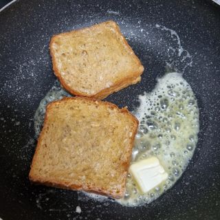 롯데제과 Vbread 포카치아식빵1개 + 미니식빵 1개 + 머핀 2개 세트 — 5점을 준 리뷰어가 2021년 9월 올린 사용 사진