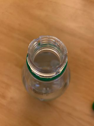 몽베스트 Montbest with Sparkling water Plain 20병 — 4점을 준 리뷰어가 2021년 10월 올린 사용 사진
