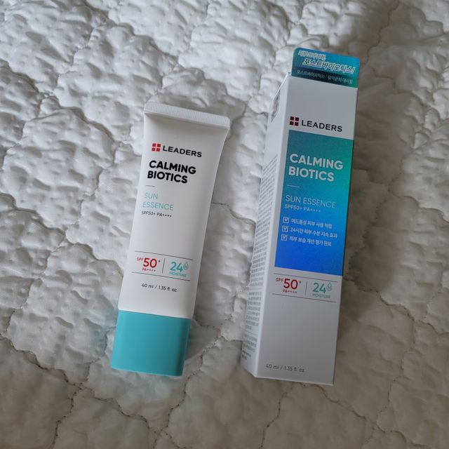 리더스 카밍 바이오틱스 선 에센스 SPF 50+ PA++++ 리뷰 사진