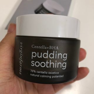 [NEW_버진팜스 푸딩수딩] 투명 푸딩젤이 선사하는 빠른 진정과 깨끗한 피부결 정돈 — 4.5점을 준 리뷰어가 2021년 10월 올린 사용 사진
