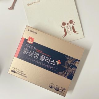서울약사신협_투데이홍삼정플러스스틱_10g x 30포 — 5점을 준 리뷰어가 2021년 5월 올린 사용 사진