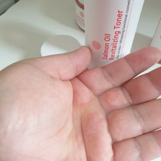 아이앤립 / EYENLIP 아이앤립 연어오일 리바이탈라이징 토너+앰플+크림 3종 세트 — 5점을 준 리뷰어가 2021년 5월 올린 사용 사진