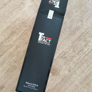 The Fact [5 IN 1] 더 팩트 내추럴 에스에프엔 에이틴 스킨토너 — 5점을 준 리뷰어가 2021년 3월 올린 사용 사진