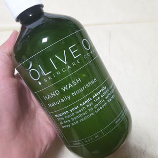 올리브 오일 스킨케어 컴퍼니 [OOSC] 촉촉 깨끗 내추럴리 너리시드 핸드워시 500ml — 5점을 준 리뷰어가 2021년 4월 올린 사용 사진