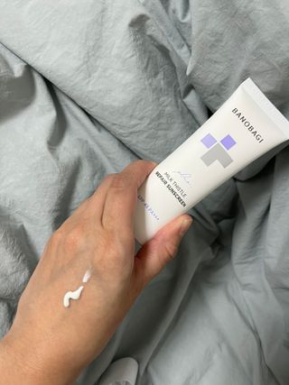 바노바기 코스메틱 바노바기 밀크씨슬 리페어 시카 선스크린 플러스 50ml — 4.5점을 준 리뷰어가 2023년 2월 올린 사용 사진