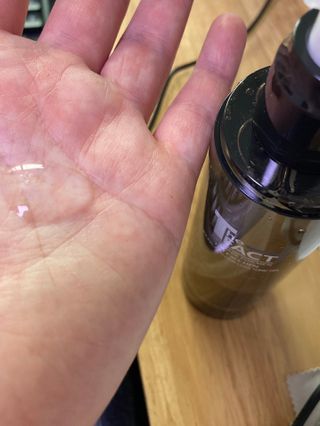 The Fact 더팩트 에이치에프엔 쿨링 안티헤어로스 토닉 젤 150ml — 5점을 준 리뷰어가 2022년 5월 올린 사용 사진