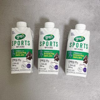 셀렉스스포츠 셀렉스 스포츠 웨이 프로틴 초콜릿 _ 330ml x 12팩 — 4점을 준 리뷰어가 2021년 5월 올린 사용 사진