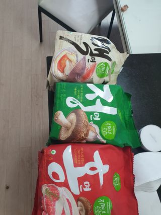 [풀무원] 자연은맛있다 정면, 백면, 홍면  세트 — 5점을 준 리뷰어가 2021년 4월 올린 사용 사진