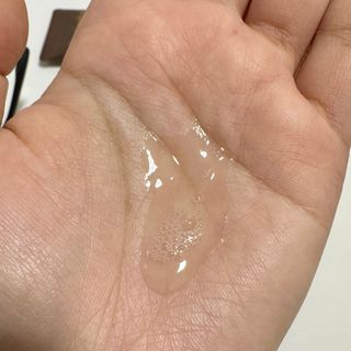 스킨큐어 산다화 비타민c 화이트닝 에센스 30ml — 5점을 준 리뷰어가 2023년 12월 올린 사용 사진