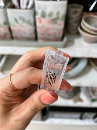 유니베르소 산소앰플 7일 집중케어 앰플 — 5점을 준 리뷰어가 2021년 8월 올린 사용 사진