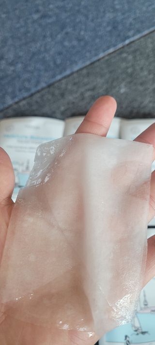 세뚜아(Cettua) [세뚜아] 모이스처 밸런싱 페이셜 마스크 Cettua Moisture Balancing Facial Mask 5매 — 5점을 준 리뷰어가 2024년 3월 올린 사용 사진