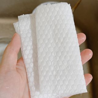 부직포나라 중금속유해물질ZERO 뜯어쓰는 주방 일회용수세미 60매 2매 — 5점을 준 리뷰어가 2022년 11월 올린 사용 사진